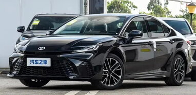 Toyota Camry 2027 вже вийшла на ринок: як змінився седан