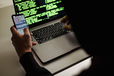 Цифрова інфраструктура ЦВК Росії зазнала хакерської атаки перед виборами до Держдуми