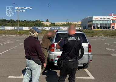 У Києві викрили схему поборів з агролісництв: вимагали по 500 доларів щомісяця