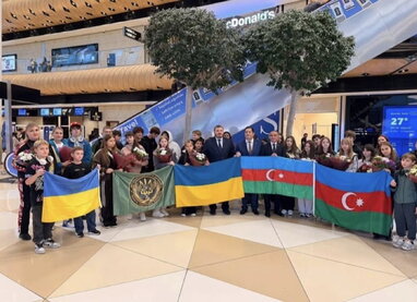 Ще 30 українських дітей вирушили на реабілітацію до Азербайджану