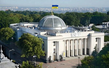 В Україні продовжили воєнний стан і мобілізацію на 90 днів