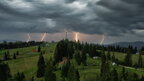 В Україні попередили про погіршення погодних умов та сильні грози