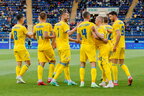 "Англії також торба!": як українці відреагували на перемогу збірної України над Швецією (відео)