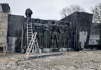 Монумент слави у Львові: демонтаж знаходиться на завершальному етапі (відео)