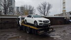 Вперше в Україні: у водія конфіскували авто за невиплату штрафів (фото)