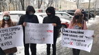 "Платимо 9 тисяч гривень в місяць": у Львові студенти вийшли на протест через брак місць у гуртожитках