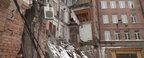 У Харкові обвалилася частина будівлі, правоохоронці відкрили кримінальне провадження (відео)