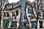 Ніби в казці: що відомо про неймовірний Кривий Будинок у польському місті Сопот (фото)
