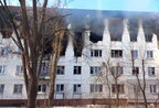 На Луганщині палають десятки будинків (фото)