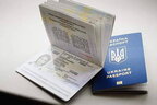 Для в'їзду до ЄС необхідно закордонний паспорт: є перші випадки висадки пасажирів на кордоні