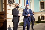 Зеленський зустрівся із президентом Євроради (відео)