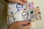 В Україні заборонили примусове стягнення боргів за комуналку