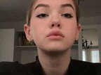 14-річна донька Кошового засвітила свого коханого у Instagram (фото)
