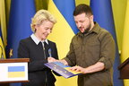 Ми допоможемо відновити Україну на її шляху до ЄС, — Урсула фон дер Ляєн