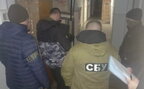 На Чернігівщині викрили канал втечі ухилянтів за кордон: причетний депутат – СБУ