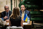 В Україні перебуває глава МЗС Гватемали