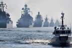 «Я вас попереджаю!…», – російський корабель погрожує цивільному судну! (ВІДЕО)