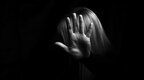 На Рівненщині 12-річна дівчинка зазнала сексуального насильства з боку засновника релігійної організації