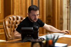 Зеленського закликали ветувати закон про е-декларації