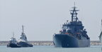 Окупанти відвели десантні кораблі із Криму