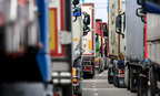 На кордоні з Польщею відкриють пункт пропуску для проїзду порожніх вантажівок