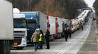 Словацькі перевізники відновлюють блокаду на кордоні з Україною