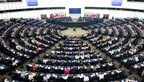 Розмороження €10 млрд для Угорщини: у Європарламенті почали збирати підписи про недовіру Єврокомісії