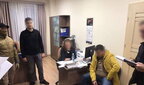 "Відкати" за перемогу у тендерах: викрито посадовця міськради на Одещині