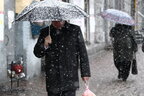 В Україні прогнозують мокрий сніг та дощ, від 2° морозу до 3° тепла