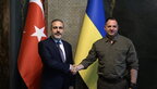Єрмак обговорив із главою МЗС Туреччини безпеку в Чорному морі