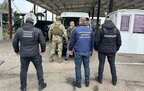 На кордоні з Угорщиною затримано іноземця, який вивозив українку в сексуальне рабство