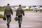 У Британії 10 українських пілотів пройшли базову підготовку до польотів на F-16