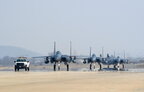 Залучено близько 100 бойових літаків: США і Південна Корея проводять навчання
