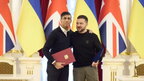 Зеленський обговорив із Сунаком Глобальний саміт миру