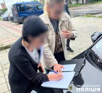 На Житомирщині жінка витратила на казино гроші, які збирали на випускний