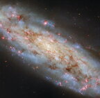 Hubble зробив знімок унікальної спіральної галактики в сузір'ї Чаша