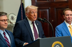 Трамп відкладає введення мит на товари з ЄС до 9 липня