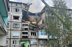 Уночі росіяни вдарили безпілотником по багатоповерхівці в Білозерському: поранено жінку та підлітка