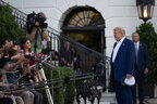 Трамп відреагував на інформацію про припинення військової допомоги Києву