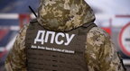 Прикордонники взяли в полон російського морпіха, що заблукав на полі бою