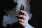 Україна готується заборонити вейпи: новий законопроєкт