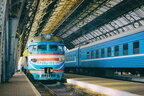 Пошкодження інфраструктури: низка поїздів курсує із запізненням понад 5 годин