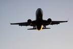 У Японії Boeing 737 здійснив екстрену посадку: двоє пасажирок госпіталізовані