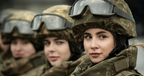 Українки наздоганяють чоловіків за кількістю звернень до рекрутингових центрів ЗСУ