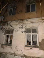 В Одесі через нічну атаку РФ пошкоджено житлові будинки та школи: тривога тривала майже до ранку