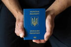 Що робити, якщо ви втратили паспорт за кордоном: покрокова інструкція для українців