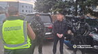 В Україні викрили масштабну схему незаконного "бронювання" та виїзду за кордон