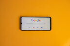 Google каратиме сайти за маніпуляції кнопкою «Назад»